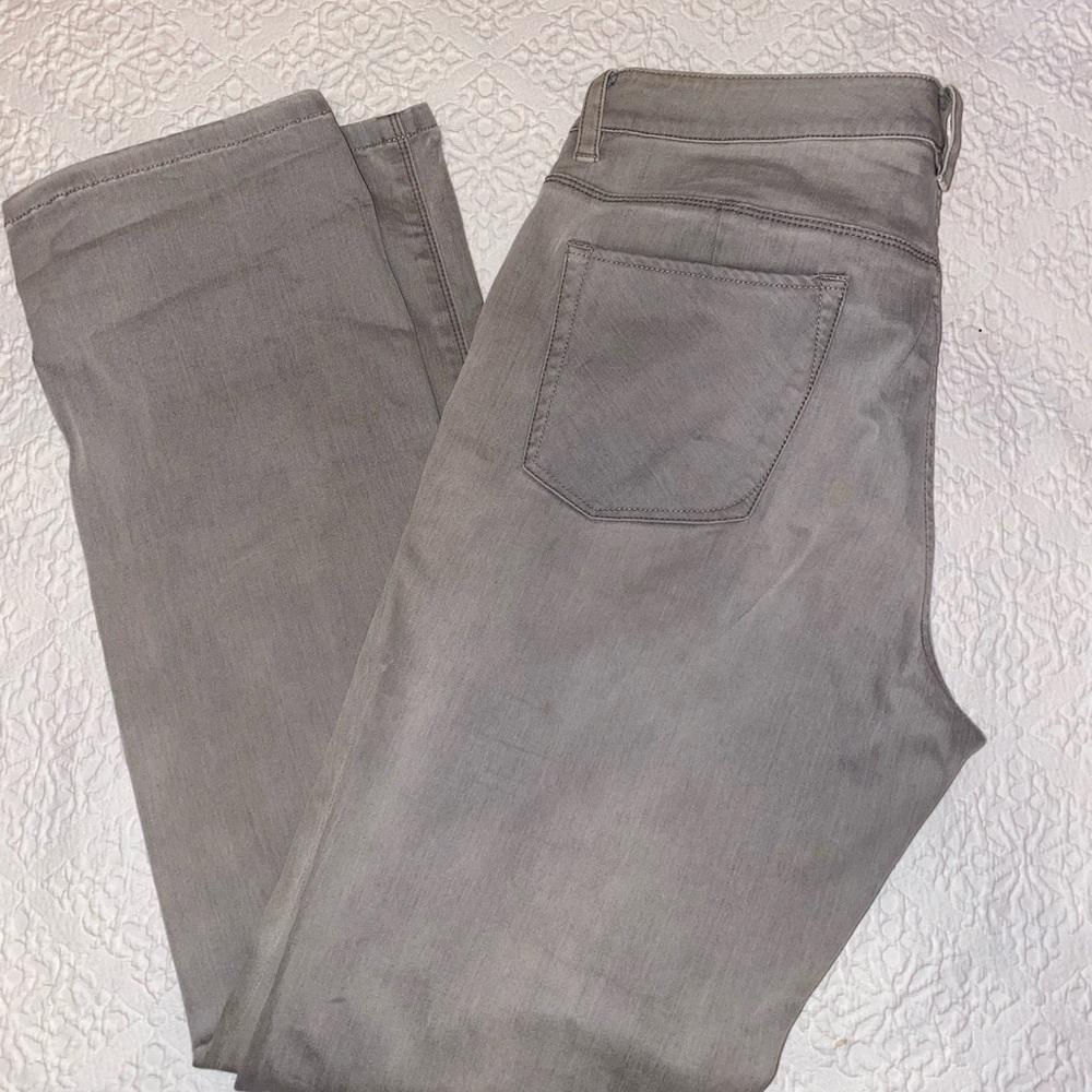 Elie Tahari jeans
